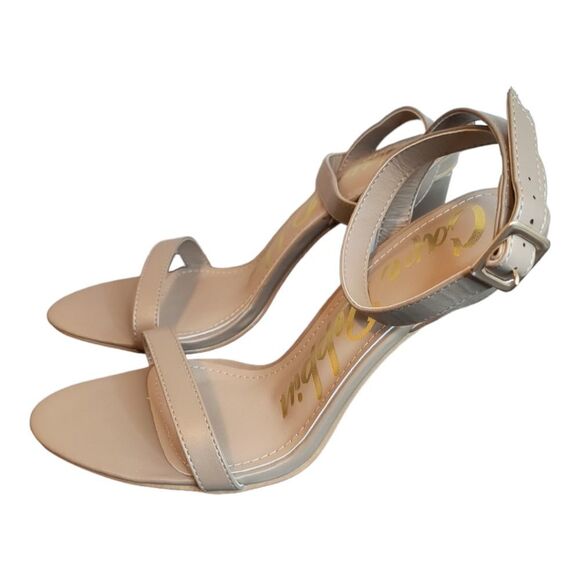 Cape Robbin Nude Sandals - Picture 7 of 8